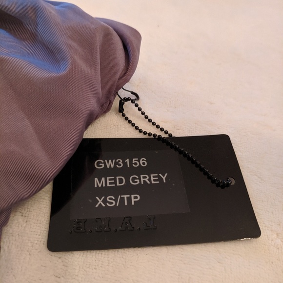 LAMB Grey One Shoulder Ruched Blouse XS NWT - Picture 5 of 8